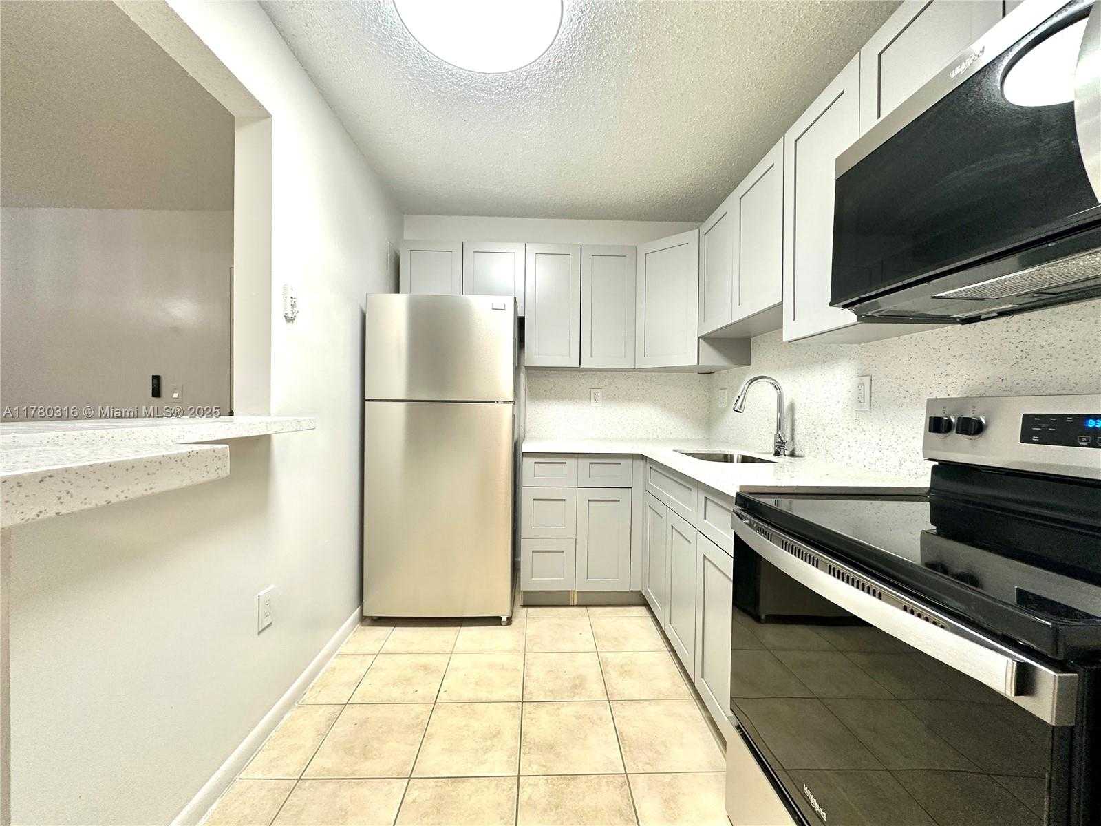Small Image of 7215 NORTH WEST 179TH ST #206, Hialeah Number 6