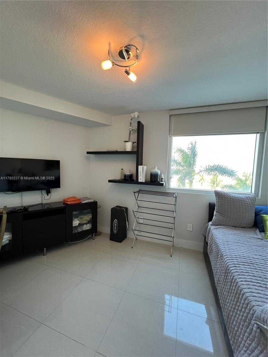 Small Image of 6700 INDIAN CREEK DR #502, Miami Beach Number 15