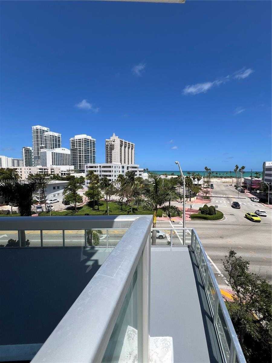 Small Image of 6700 INDIAN CREEK DR #502, Miami Beach Number 21