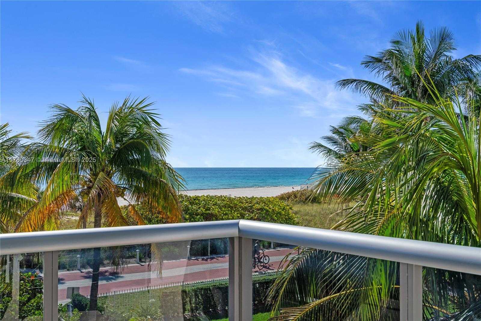 Small Image of 5875 COLLINS AVE #401, Miami Beach Number 21