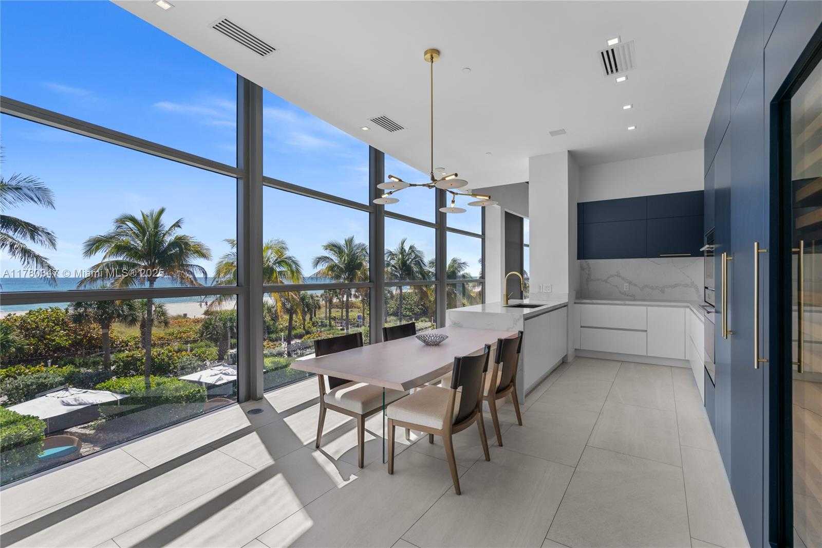 Small Image of 5875 COLLINS AVE #401, Miami Beach Number 32