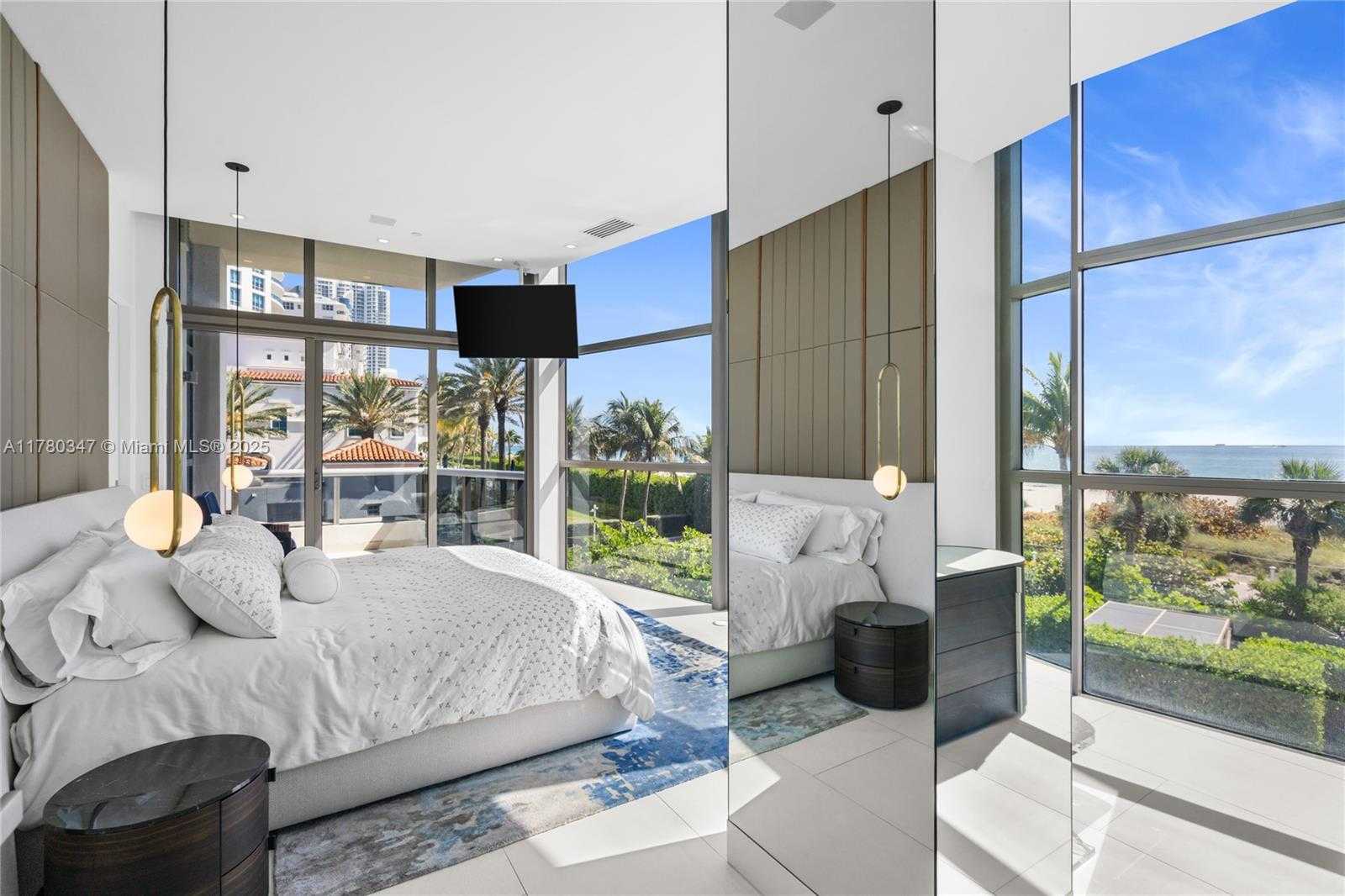 Small Image of 5875 COLLINS AVE #401, Miami Beach Number 36