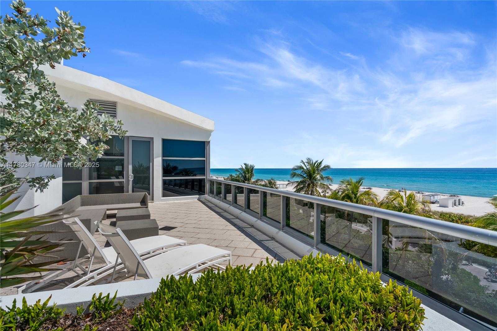 Small Image of 5875 COLLINS AVE #401, Miami Beach Number 56