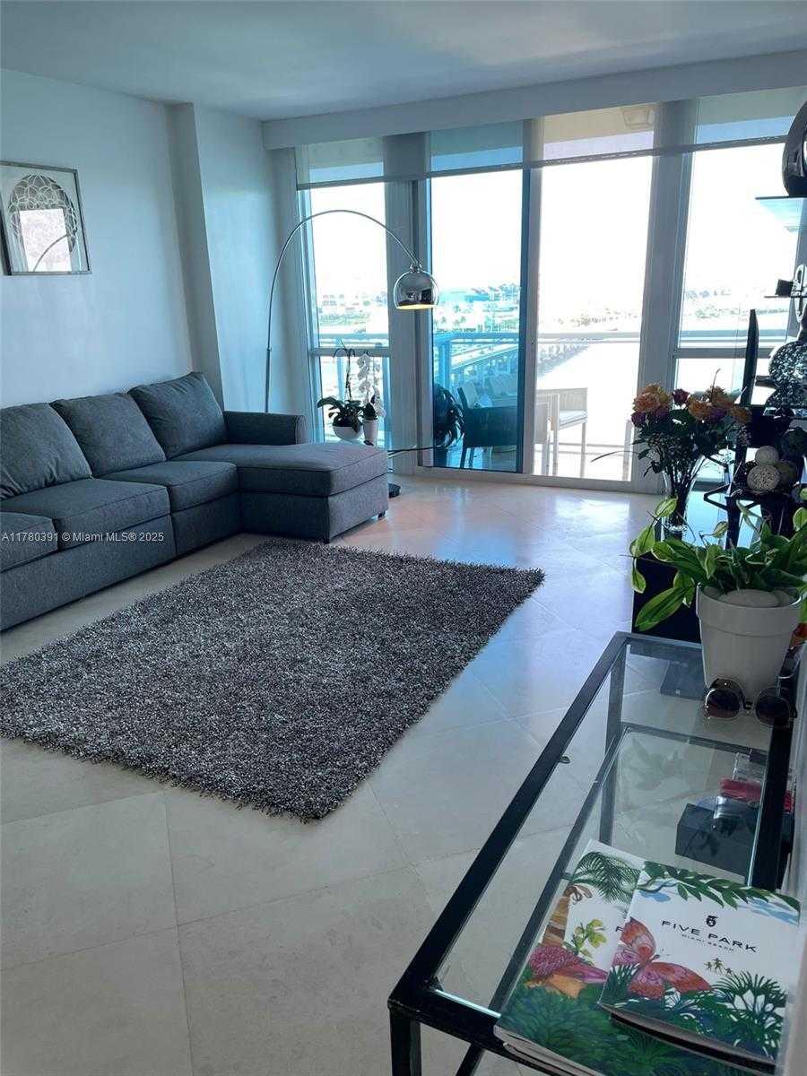 Small Image of 520 WEST AVE #1204, Miami Beach Number 4