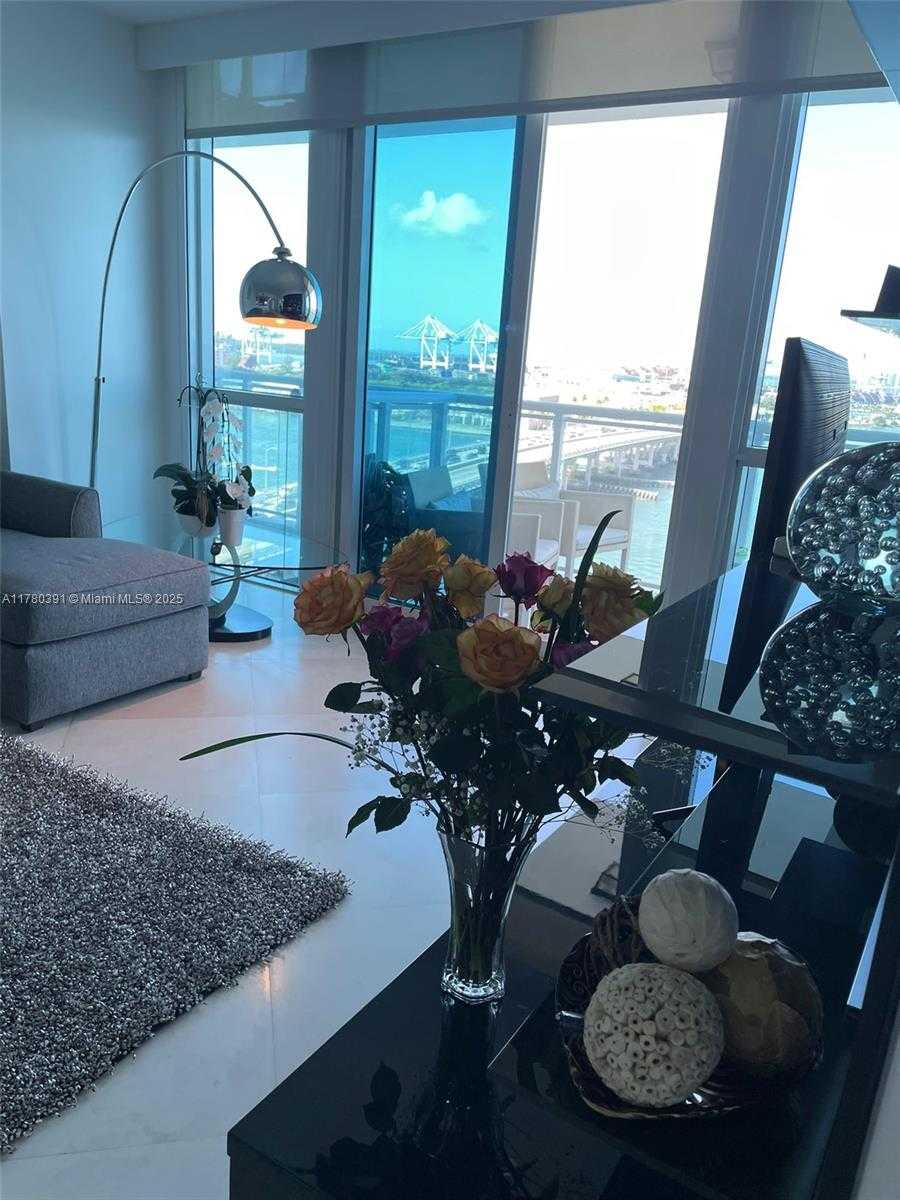 Small Image of 520 WEST AVE #1204, Miami Beach Number 5