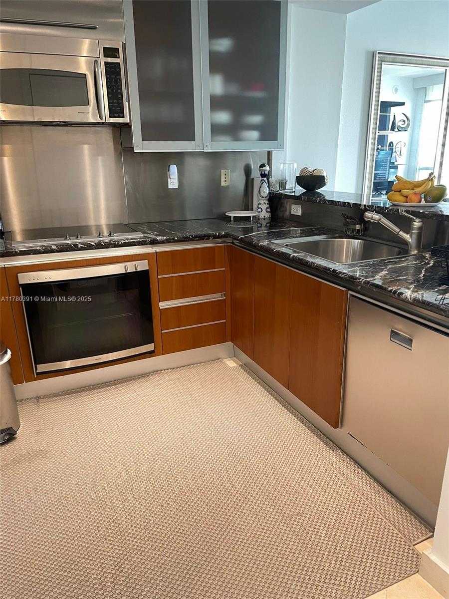 Small Image of 520 WEST AVE #1204, Miami Beach Number 6
