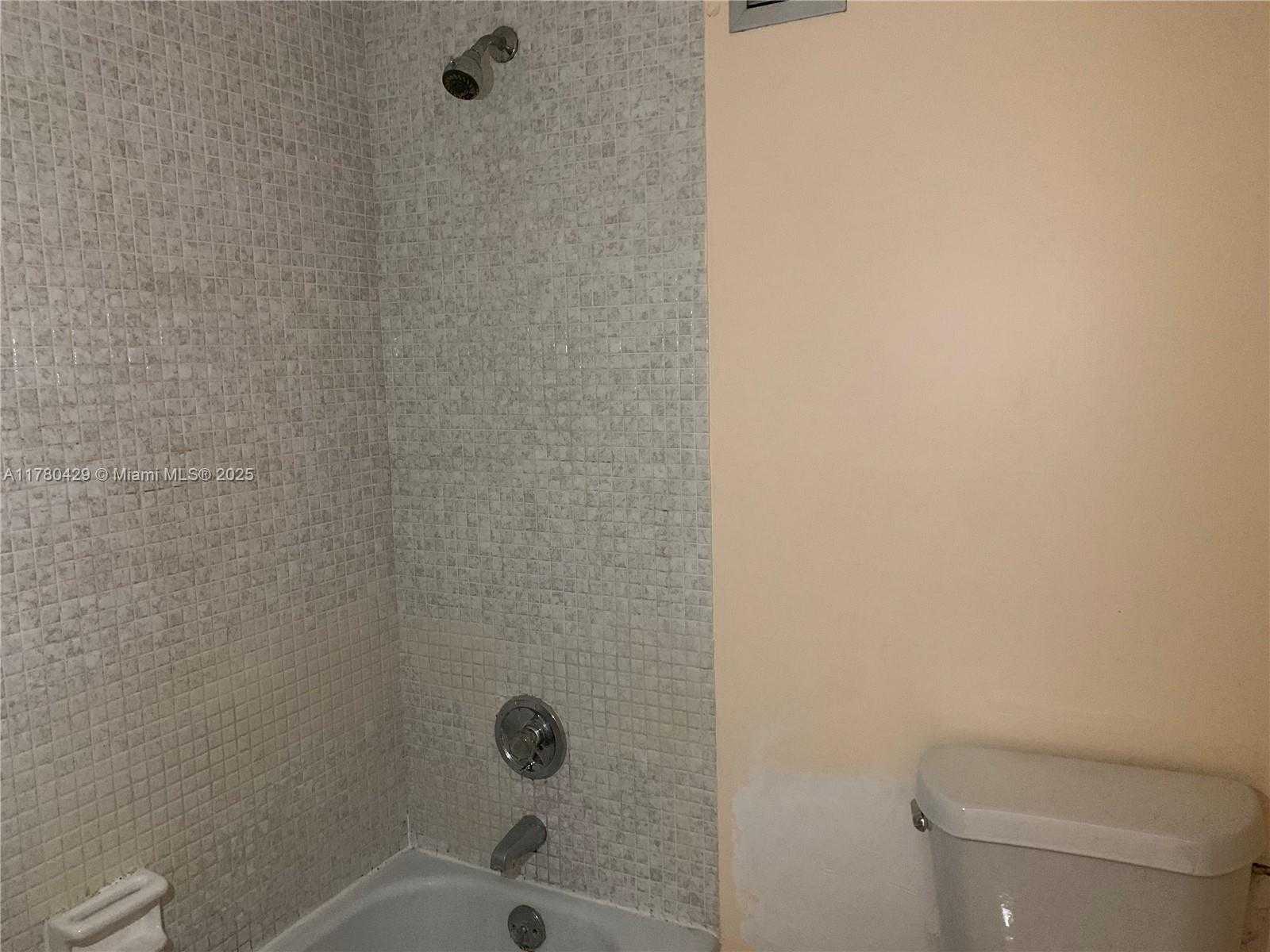 Small Image of 3800 SOUTH OCEAN DR #615, Hollywood Number 15