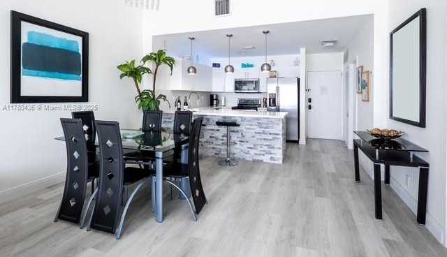 Small Image of 3725 SOUTH OCEAN DR #PH03, Hollywood Number 19