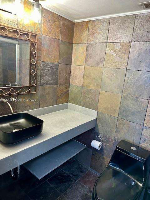 Small Image of 3725 SOUTH OCEAN DR #PH03, Hollywood Number 21