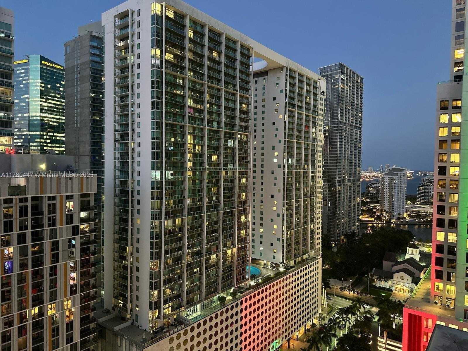 Small Image of 68 SOUTH EAST 6TH ST #2205, Miami Number 28
