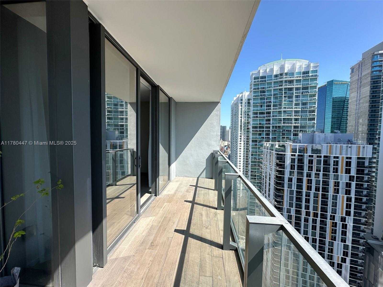 Small Image of 68 SOUTH EAST 6TH ST #2205, Miami Number 7