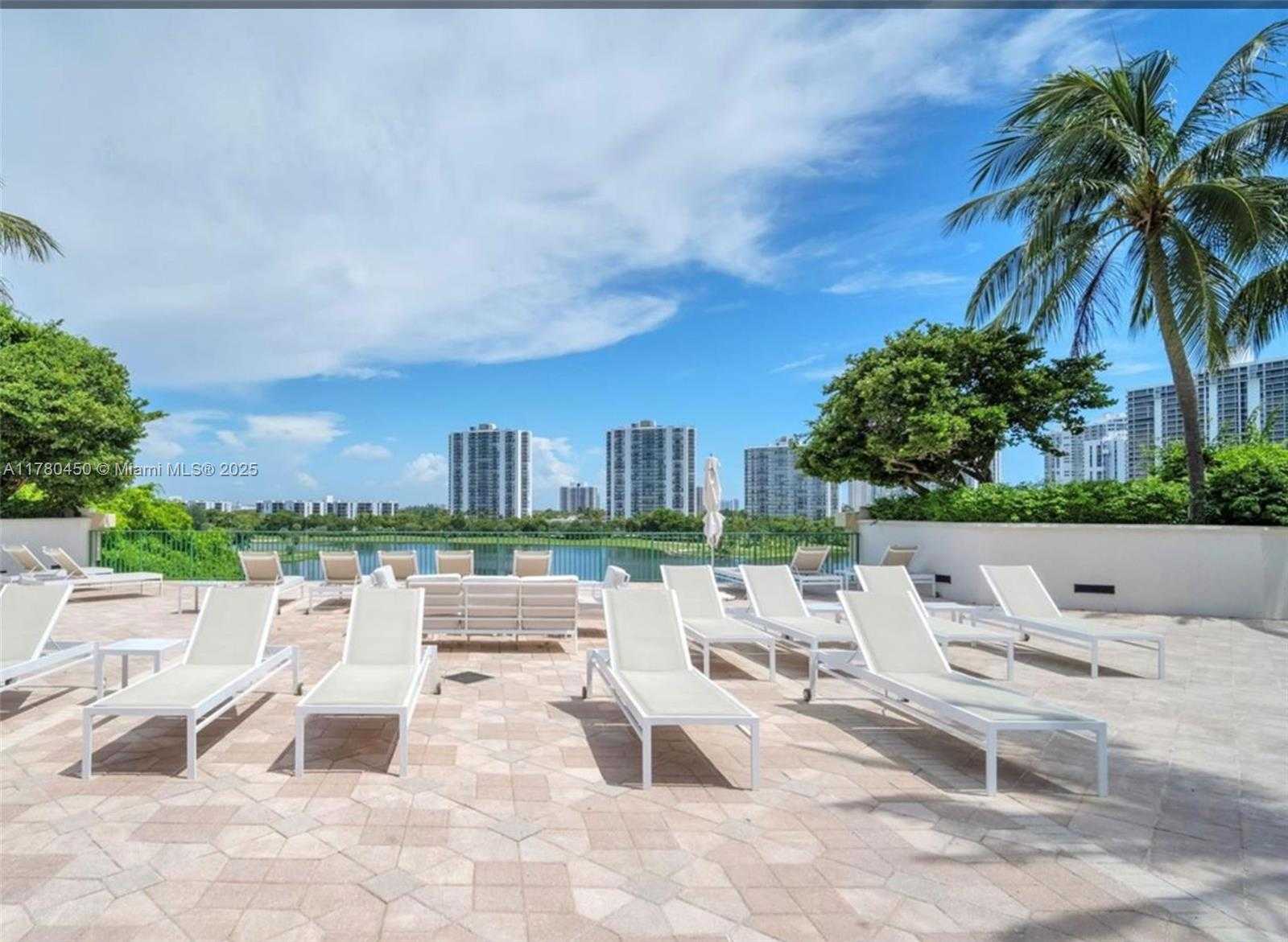 Small Image of 20000 EAST COUNTRY CLUB DR #302, Aventura Number 5