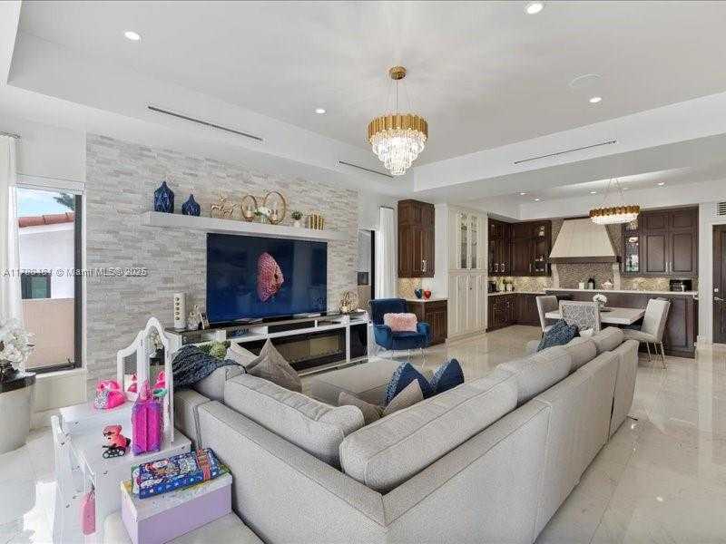 Small Image of 3301 NORTH EAST 170TH ST #3301, North Miami Beach Number 22