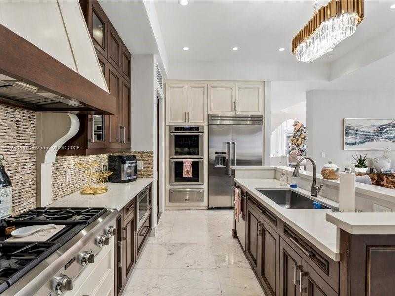 Small Image of 3301 NORTH EAST 170TH ST #3301, North Miami Beach Number 25