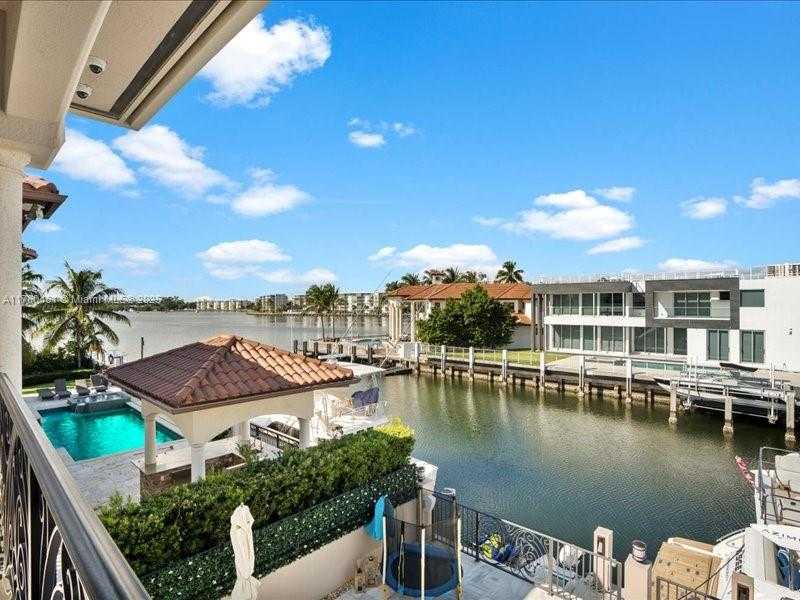 Small Image of 3301 NORTH EAST 170TH ST #3301, North Miami Beach Number 46