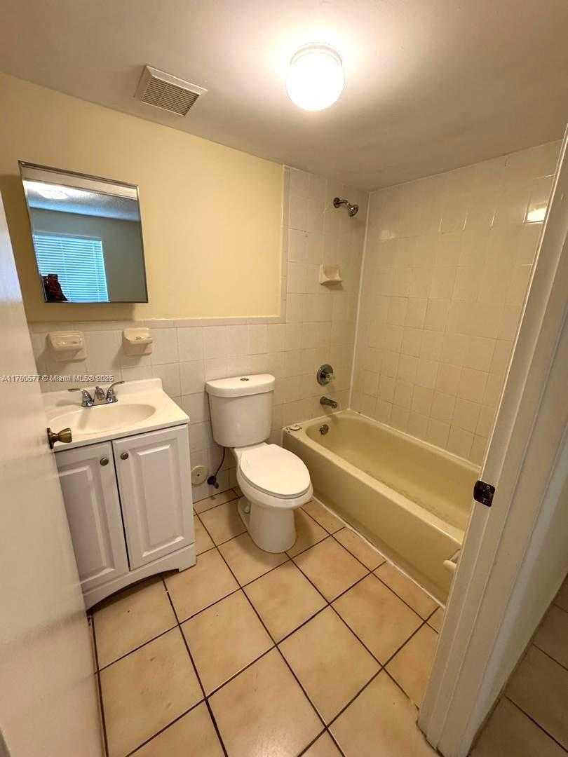 Small Image of 7283 WEST 24TH AVE #153, Hialeah Number 10
