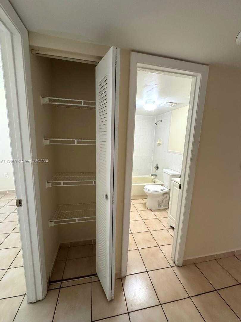 Small Image of 7283 WEST 24TH AVE #153, Hialeah Number 3