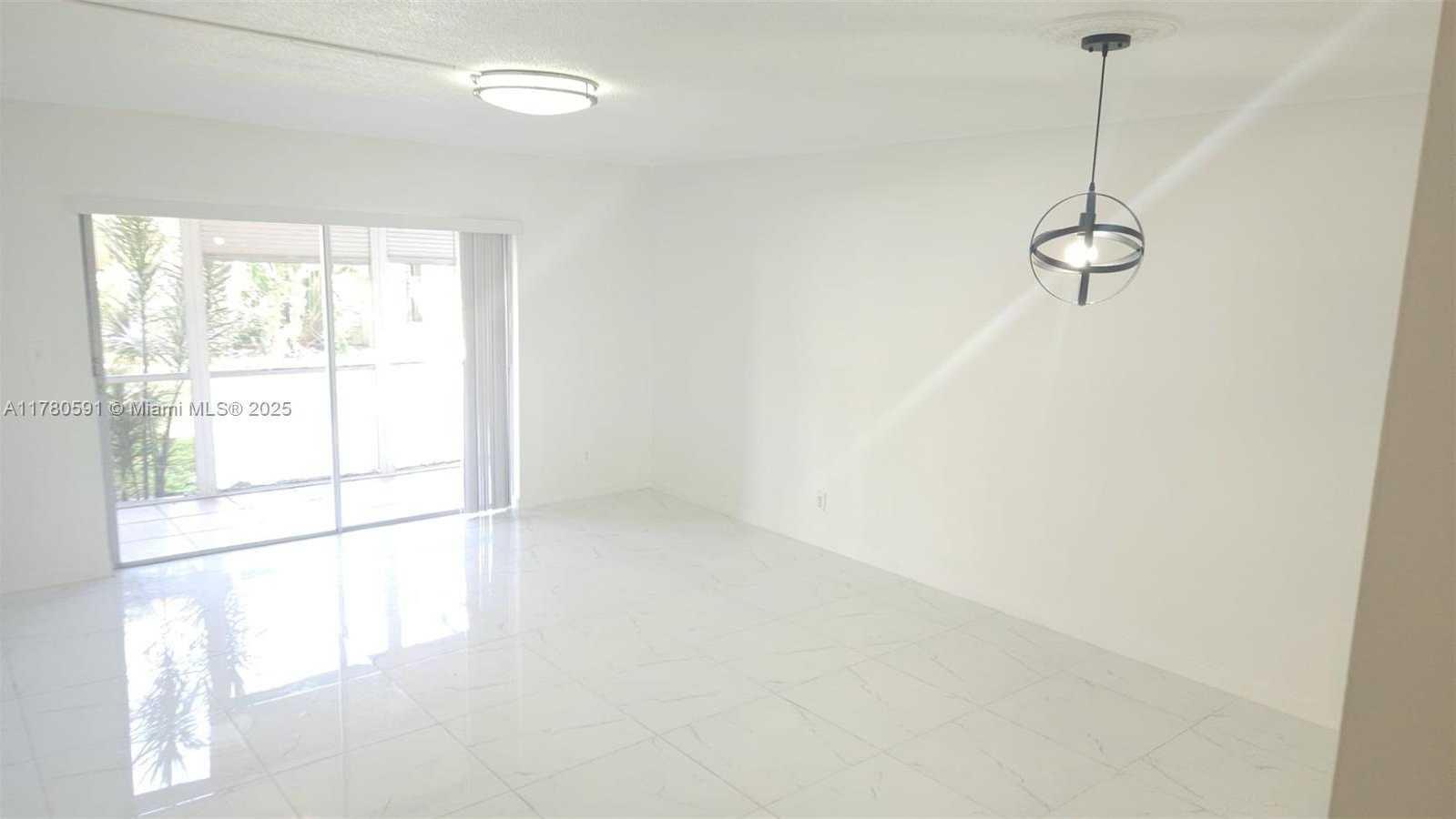 Small Image of 218 NORTH EAST 12TH AVE #107, Hallandale Beach Number 3