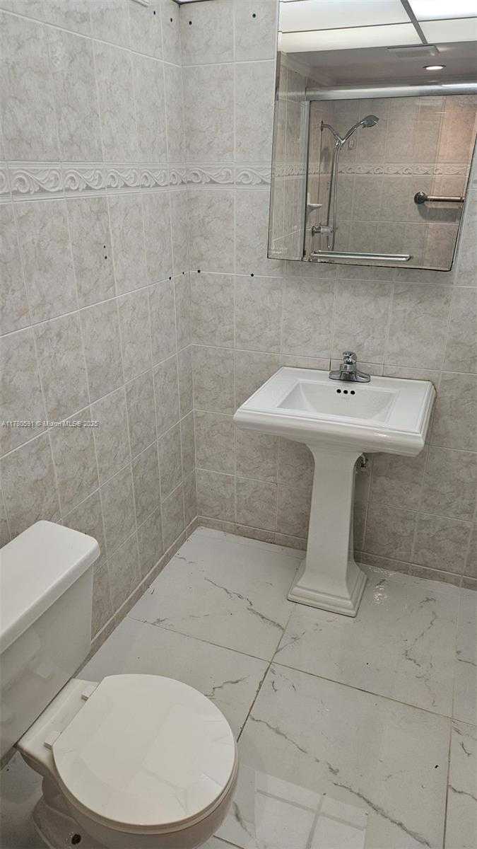 Small Image of 218 NORTH EAST 12TH AVE #107, Hallandale Beach Number 9