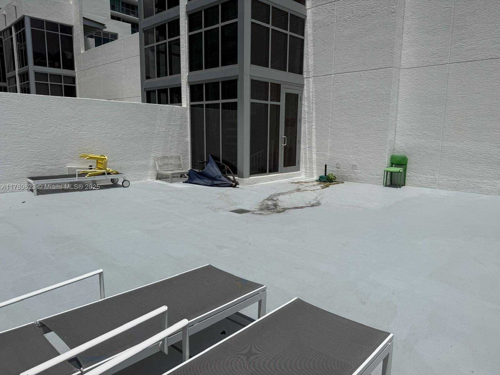 Small Image of 3301 NORTH EAST 1ST AVE #PH-11, Miami Number 14