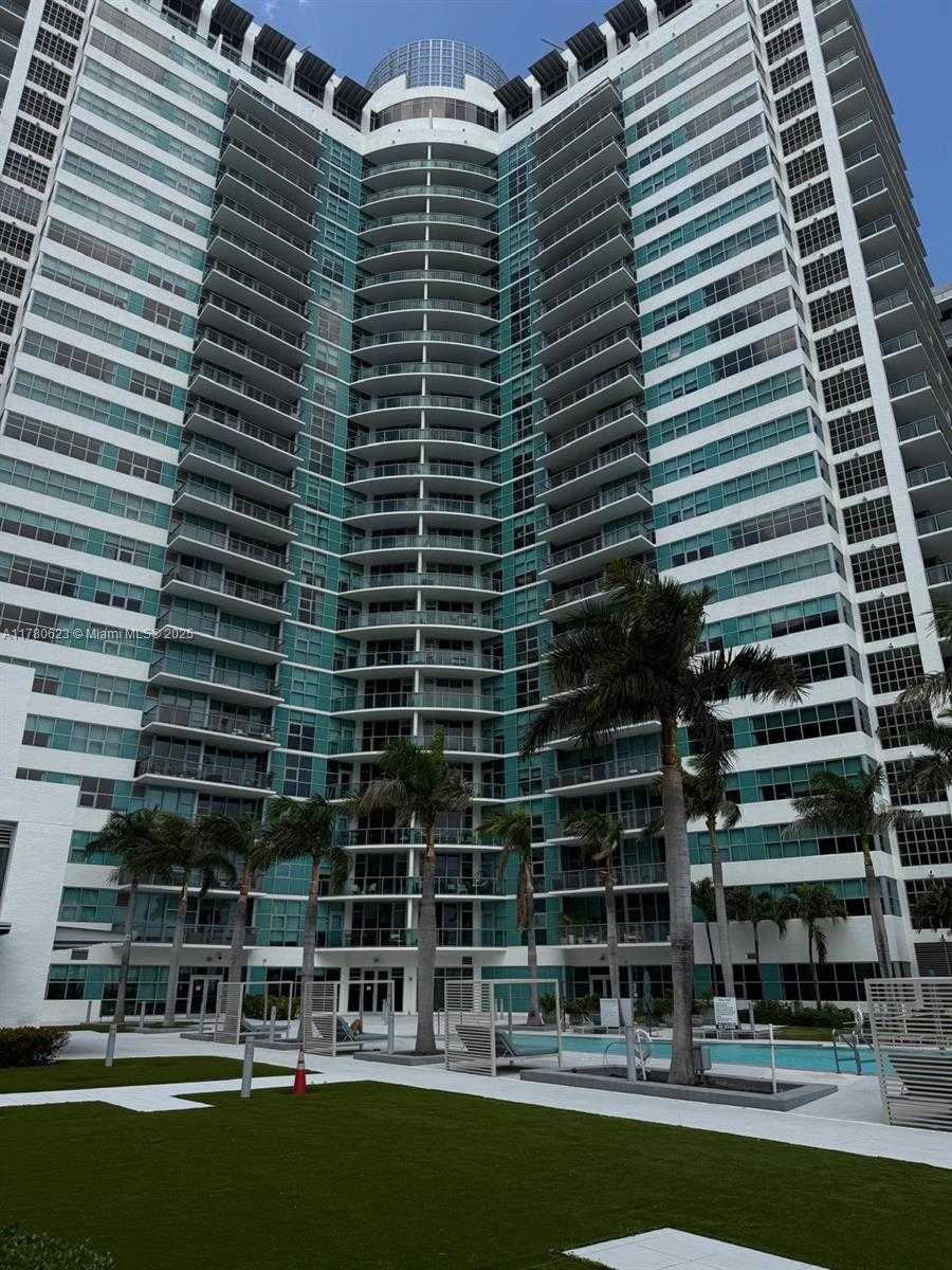 Small Image of 3301 NORTH EAST 1ST AVE #PH-11, Miami Number 16