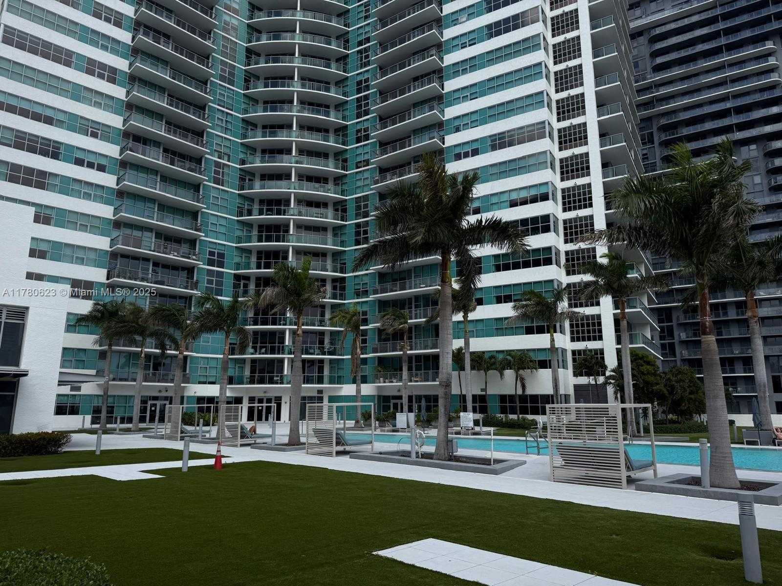 Small Image of 3301 NORTH EAST 1ST AVE #PH-11, Miami Number 17