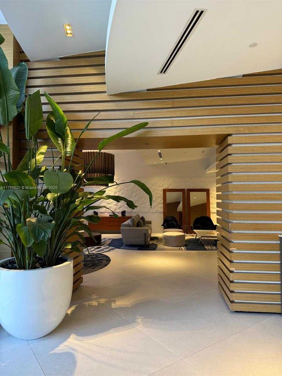Small Image of 3301 NORTH EAST 1ST AVE #PH-11, Miami Number 22