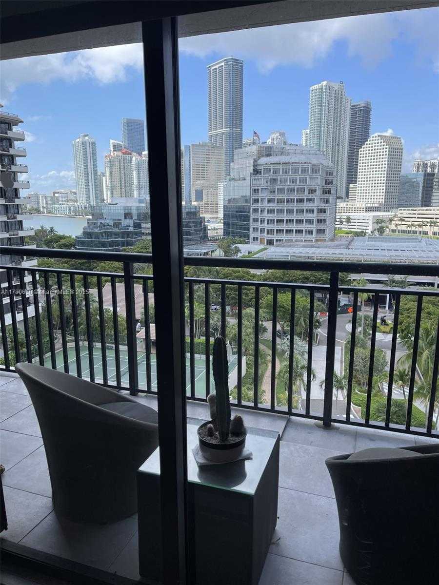 Small Image of 540 BRICKELL KEY DR #1211, Miami Number 21