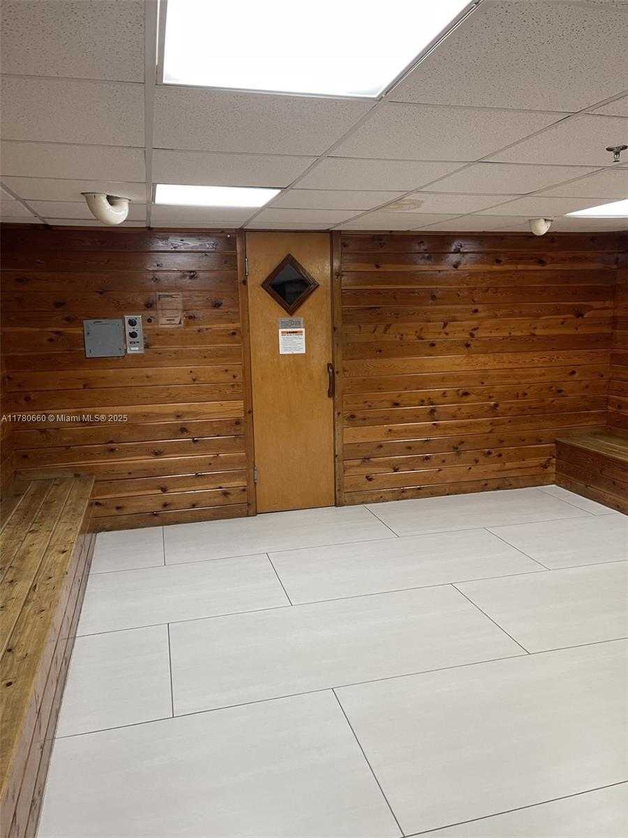 Small Image of 540 BRICKELL KEY DR #1211, Miami Number 27