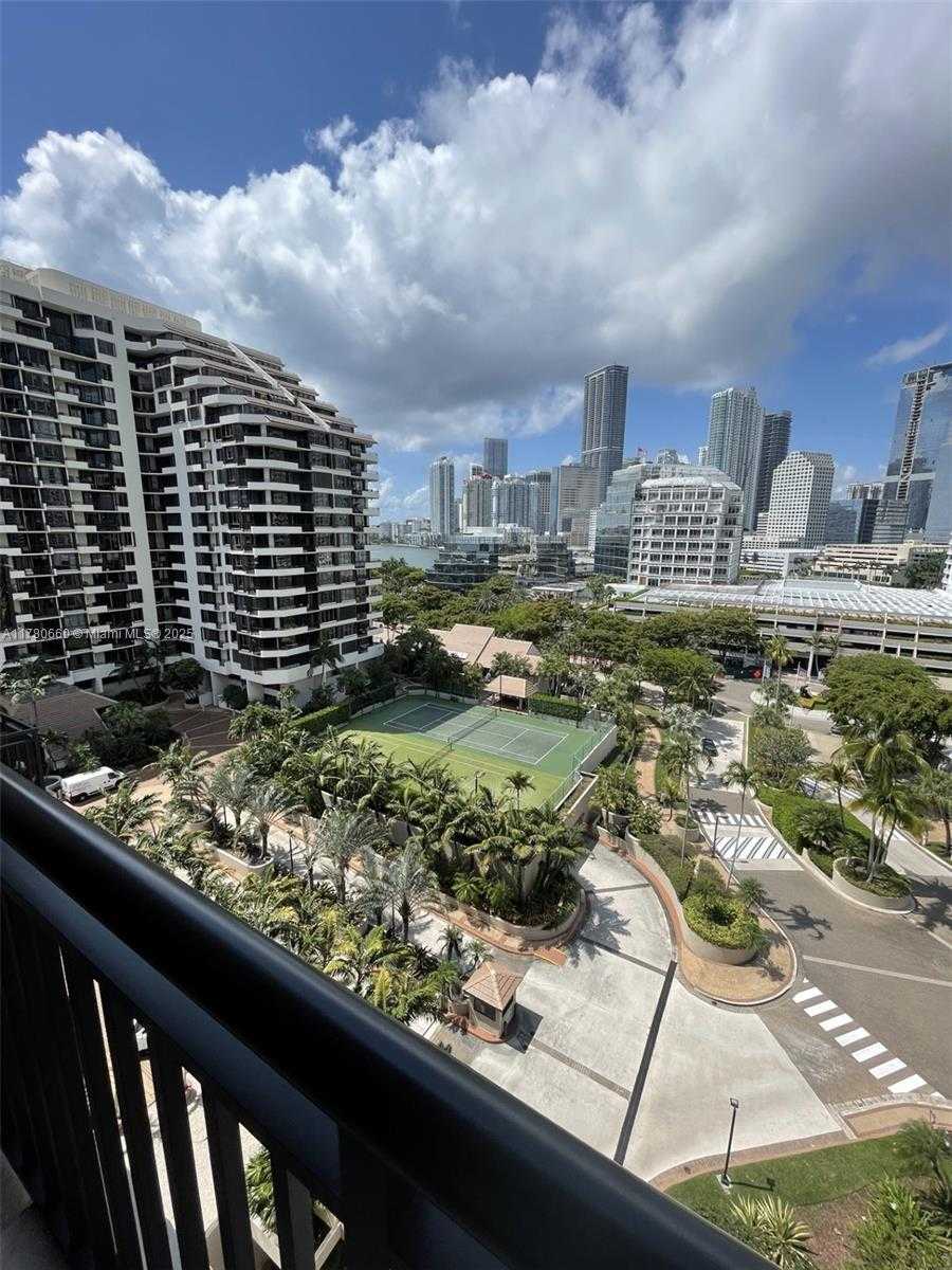 Small Image of 540 BRICKELL KEY DR #1211, Miami Number 7