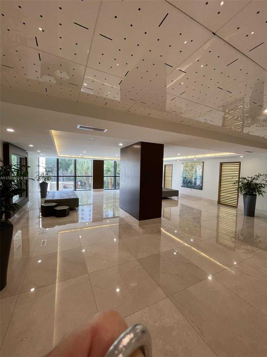 Small Image of 540 BRICKELL KEY DR #1211, Miami Number 9