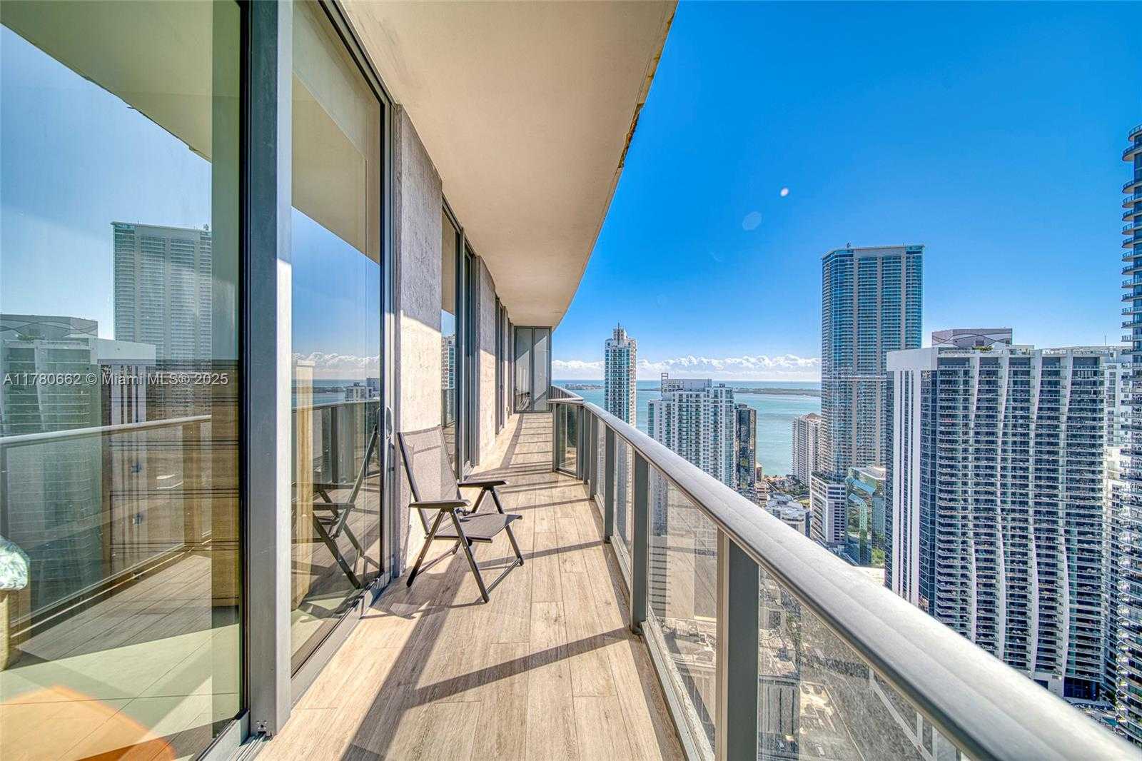 Small Image of 45 SOUTH WEST 9TH ST #4504, Miami Number 31