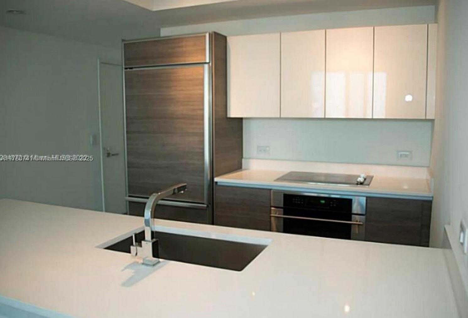 Small Image of 1100 SOUTH MIAMI AVE #2407, Miami Number 4