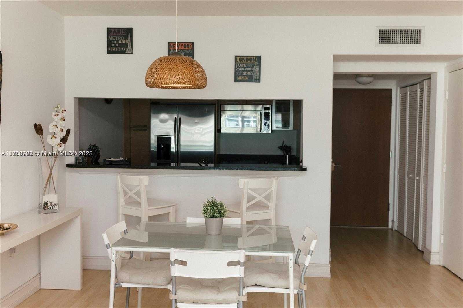 Small Image of 31 SOUTH EAST 5TH ST #603, Miami Number 4