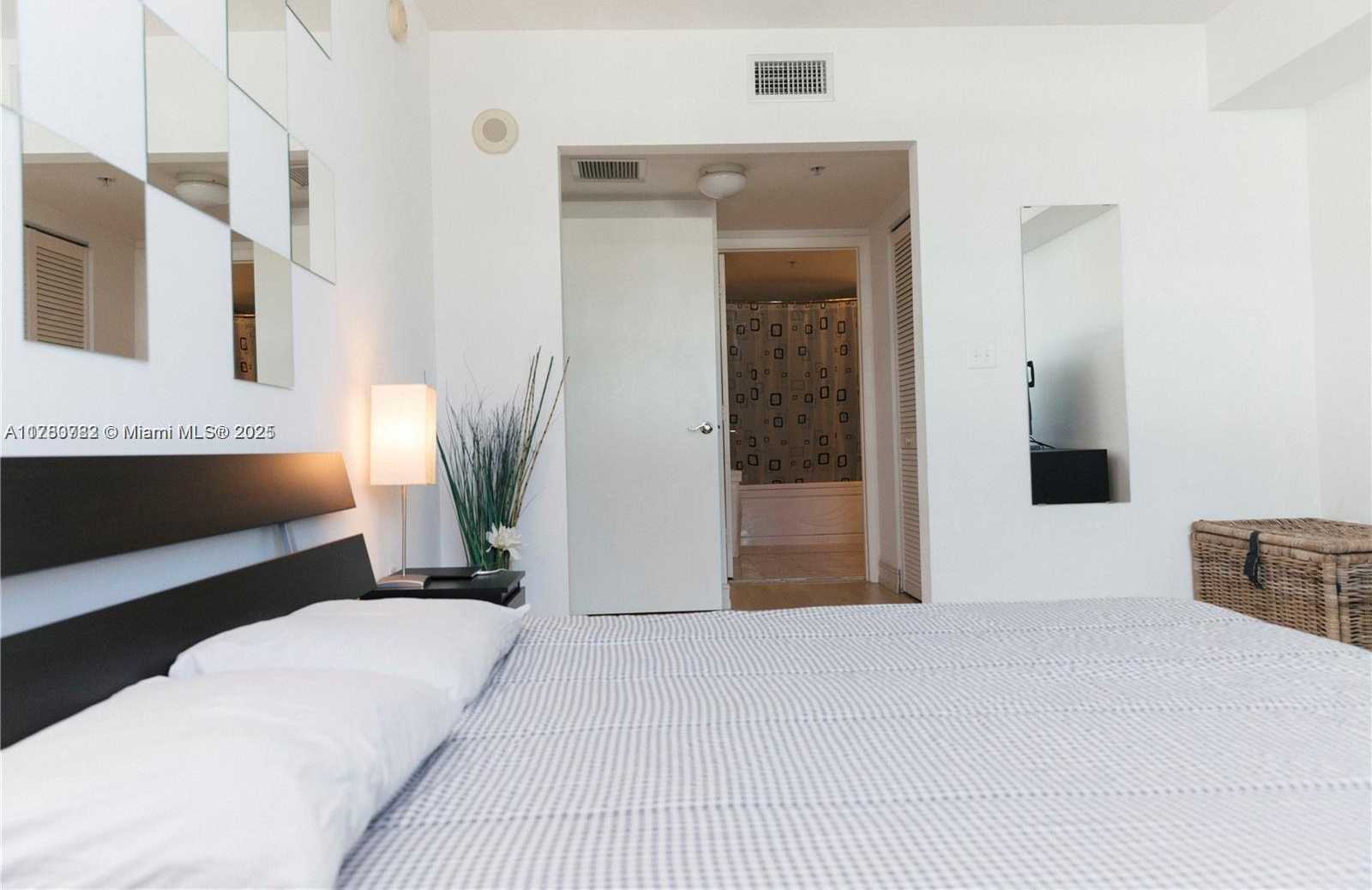 Small Image of 31 SOUTH EAST 5TH ST #603, Miami Number 5