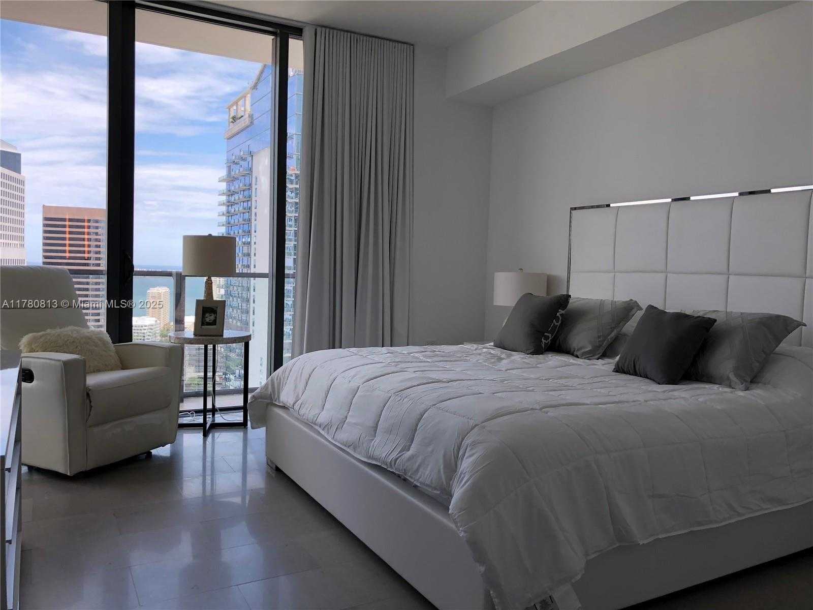 Small Image of 88 SOUTH WEST 7TH ST #2911, Miami Number 11