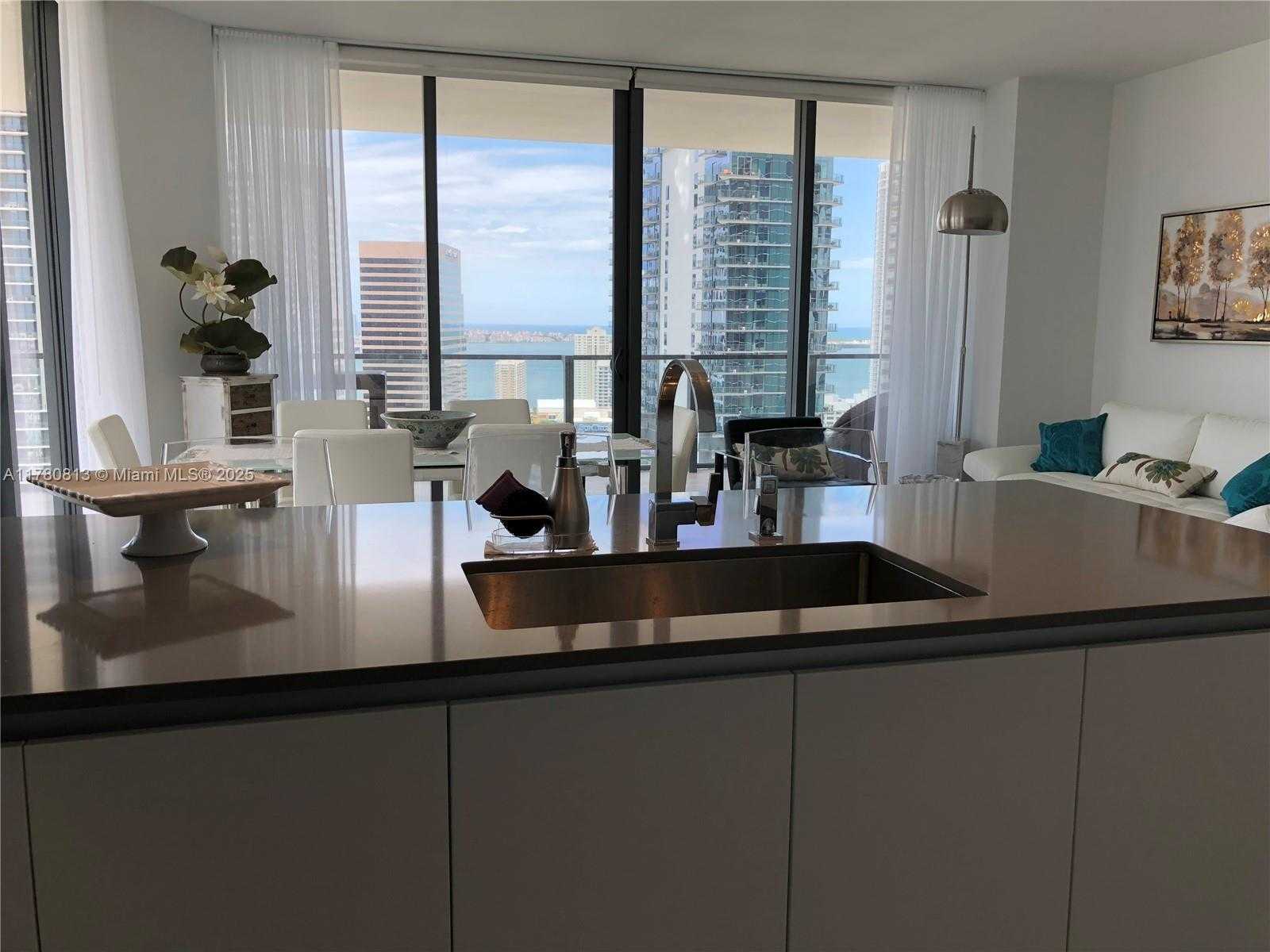 Small Image of 88 SOUTH WEST 7TH ST #2911, Miami Number 5