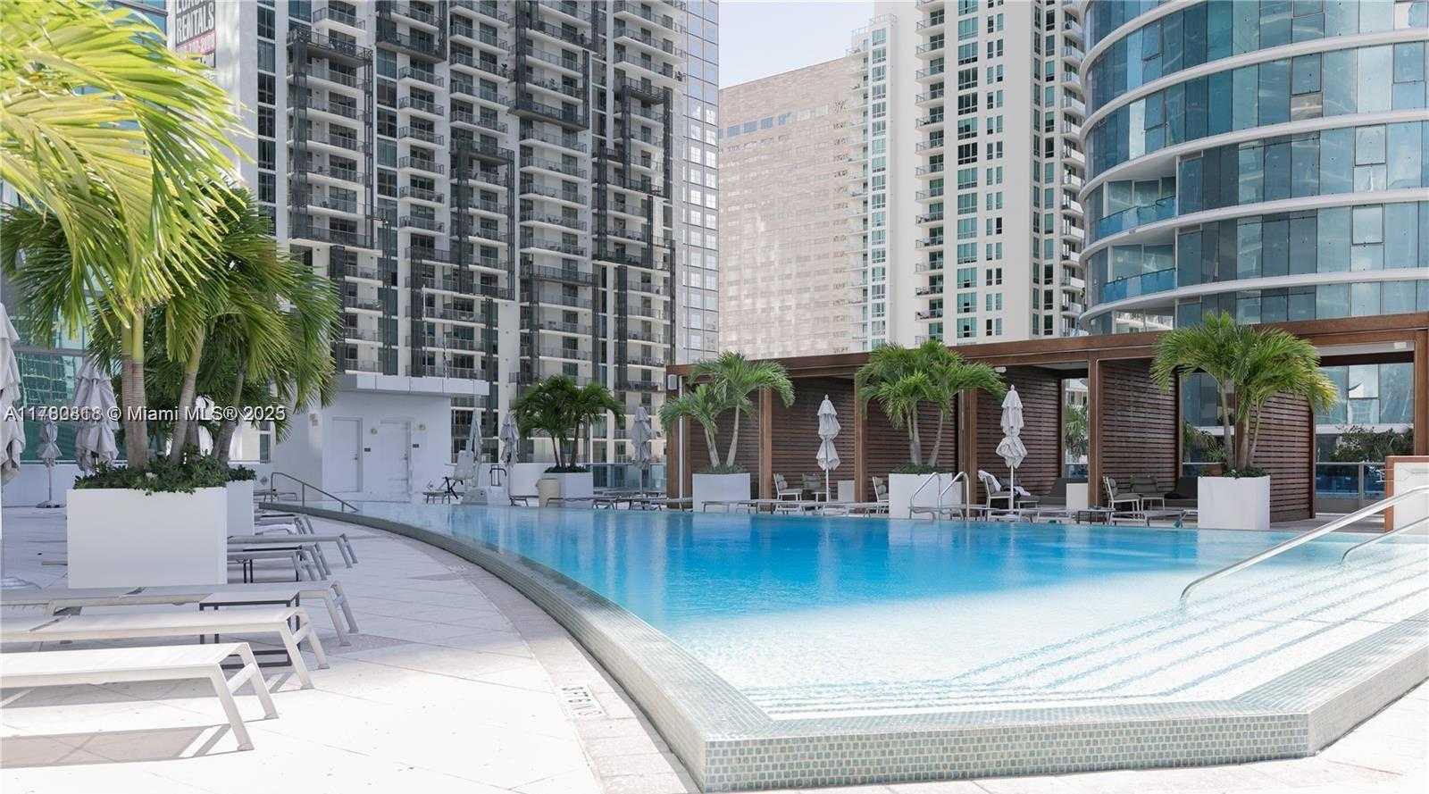 Small Image of 200 BISCAYNE BOULEVARD WAY #3912, Miami Number 22