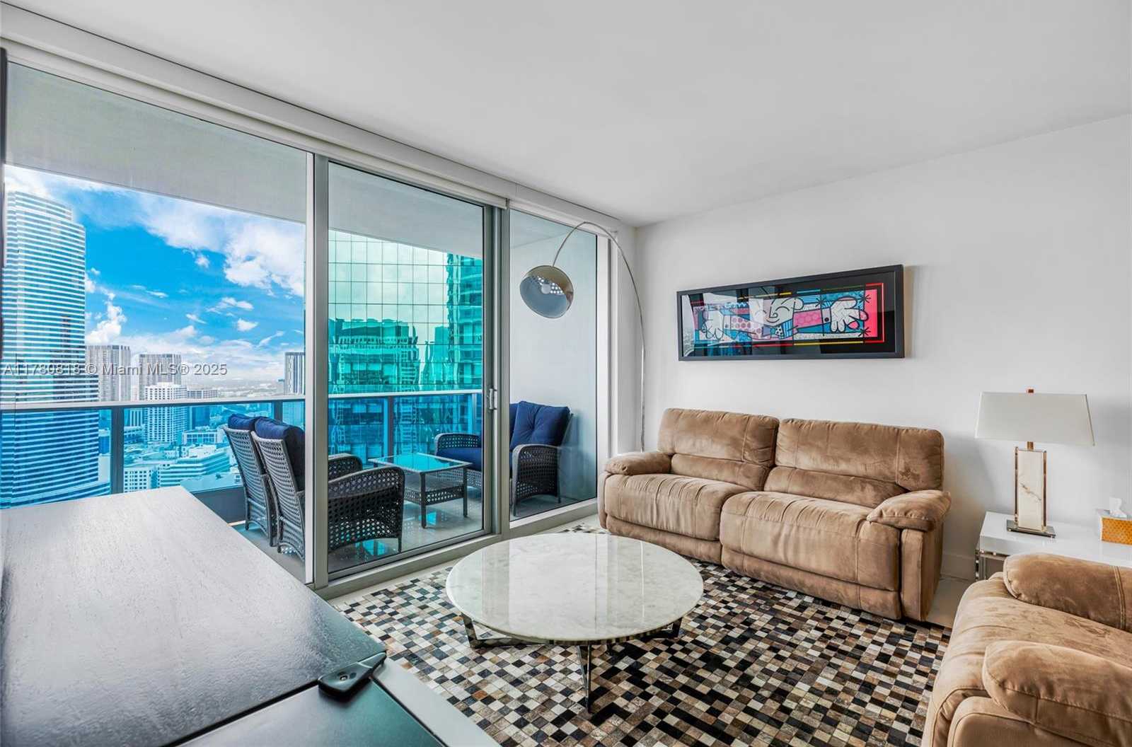 Small Image of 200 BISCAYNE BOULEVARD WAY #3912, Miami Number 7