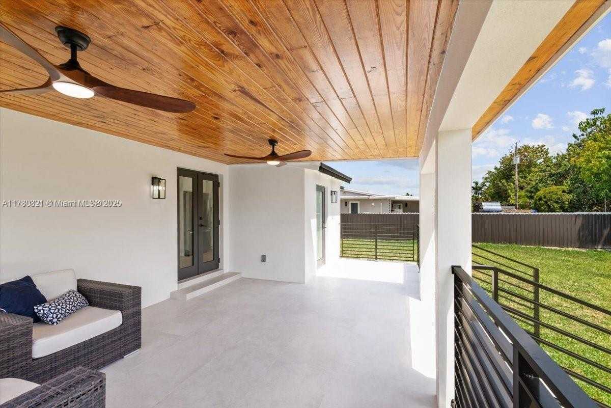 Small Image of 7750 SOUTH WEST 17TH TER, Miami Number 33