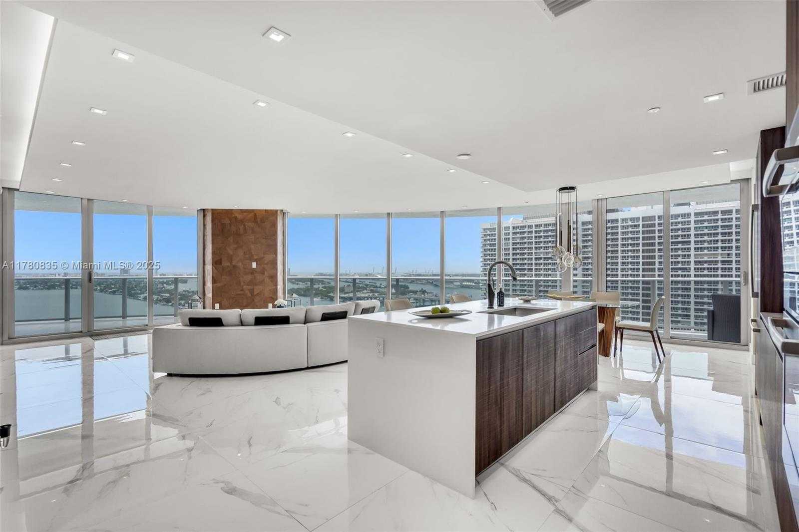 Small Image of 488 NORTH EAST 18TH ST #2812, Miami Number 2