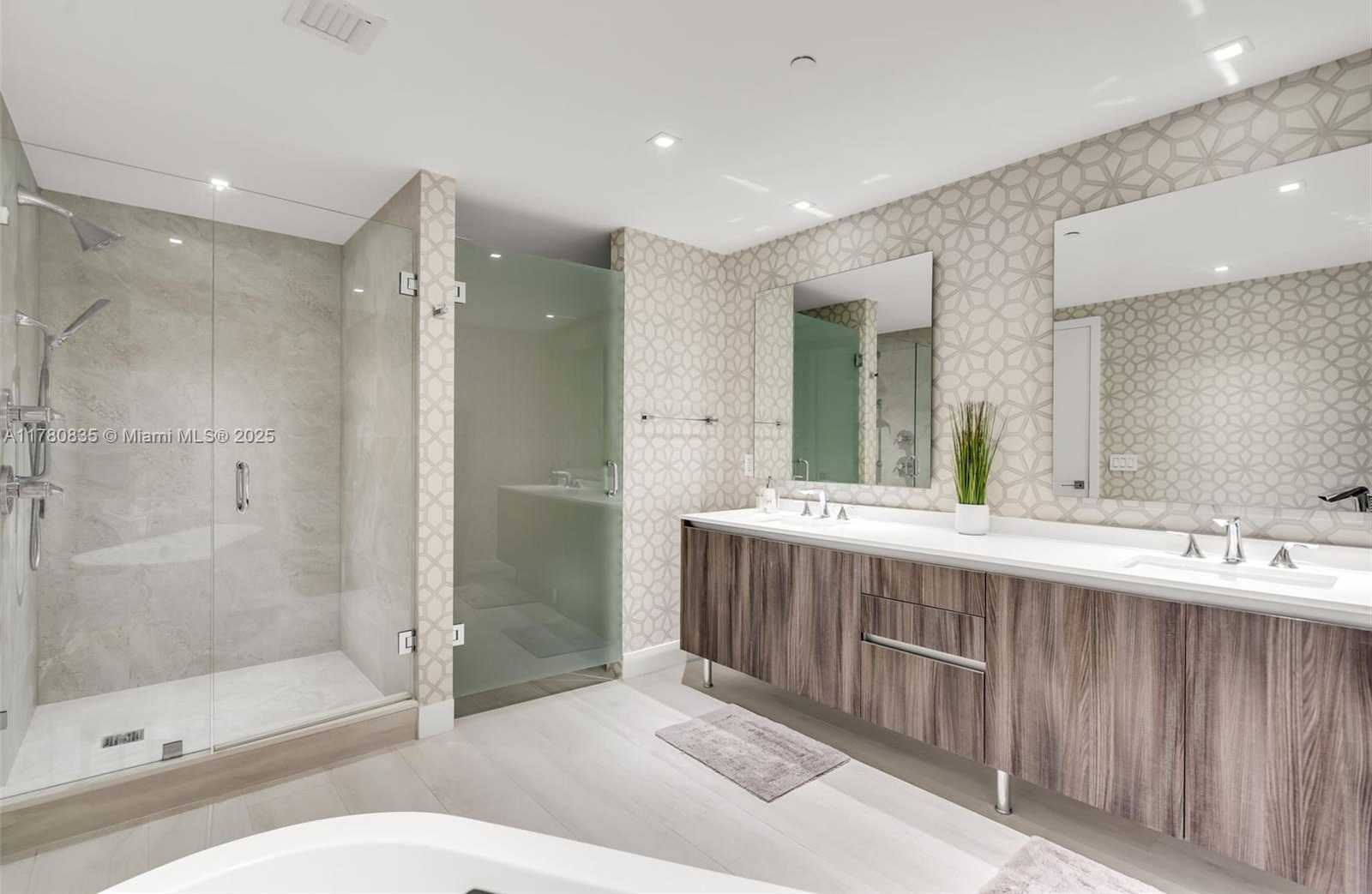 Small Image of 488 NORTH EAST 18TH ST #2812, Miami Number 25