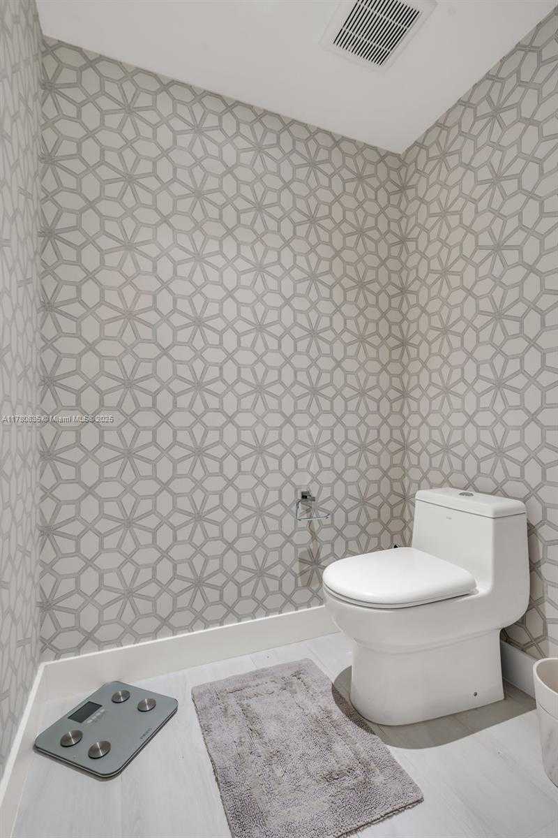 Small Image of 488 NORTH EAST 18TH ST #2812, Miami Number 26