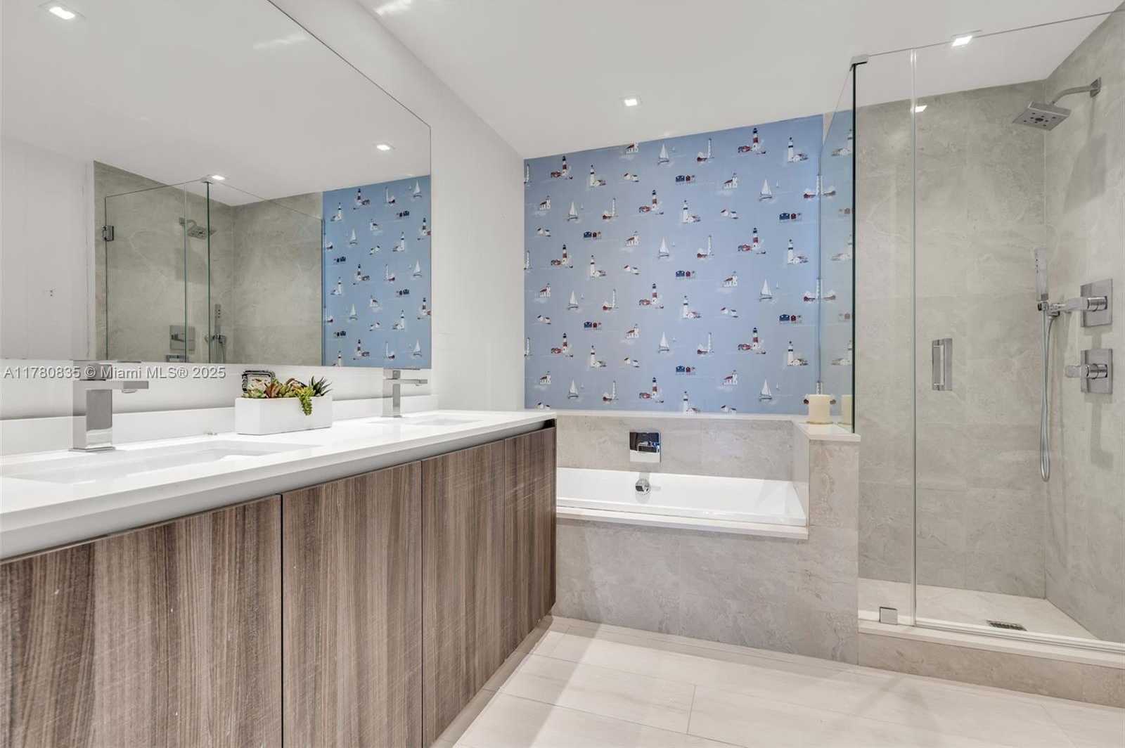 Small Image of 488 NORTH EAST 18TH ST #2812, Miami Number 32