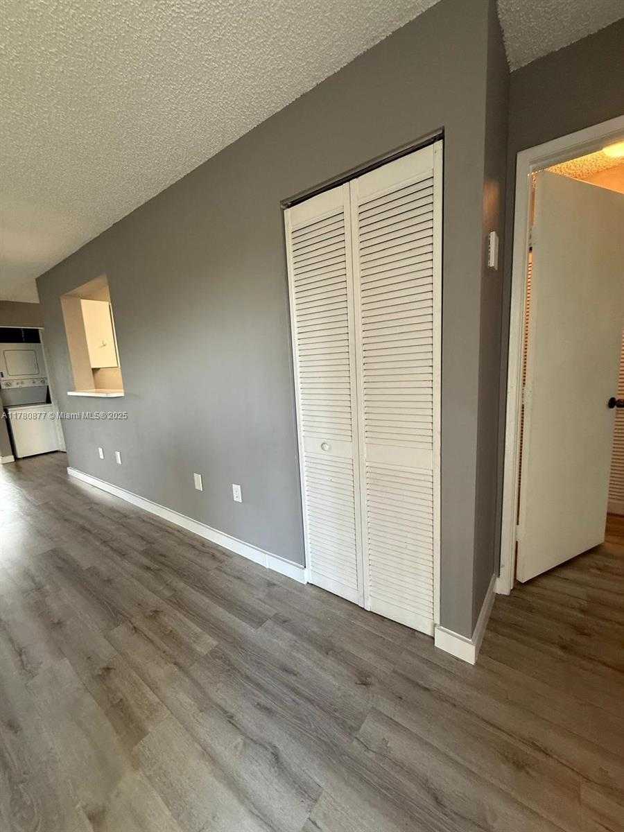 Small Image of 15741 SOUTH WEST 137TH AVE #204, Miami Number 17
