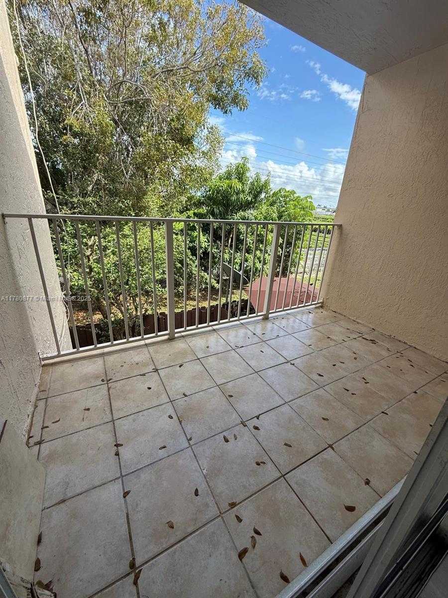 Small Image of 15741 SOUTH WEST 137TH AVE #204, Miami Number 24