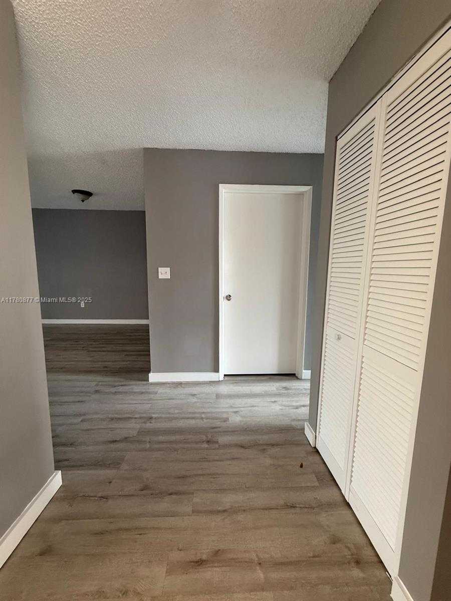 Small Image of 15741 SOUTH WEST 137TH AVE #204, Miami Number 3