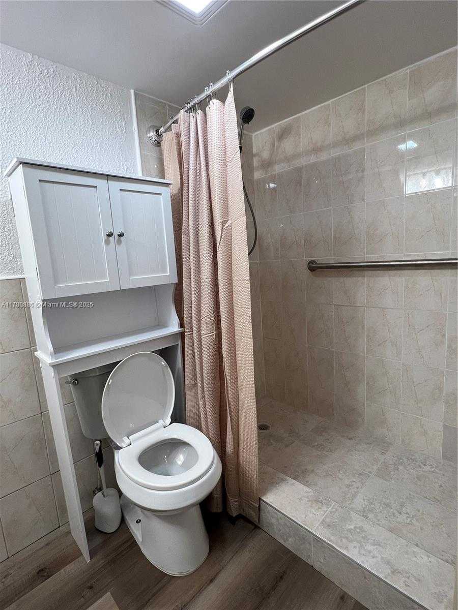Small Image of 1750 NORTH EAST 191ST ST #111-2, Miami Number 11