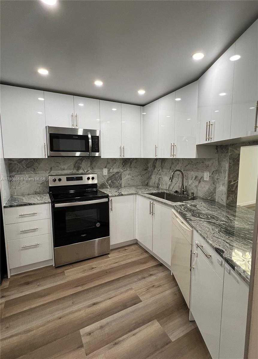 Small Image of 1750 NORTH EAST 191ST ST #111-2, Miami Number 2