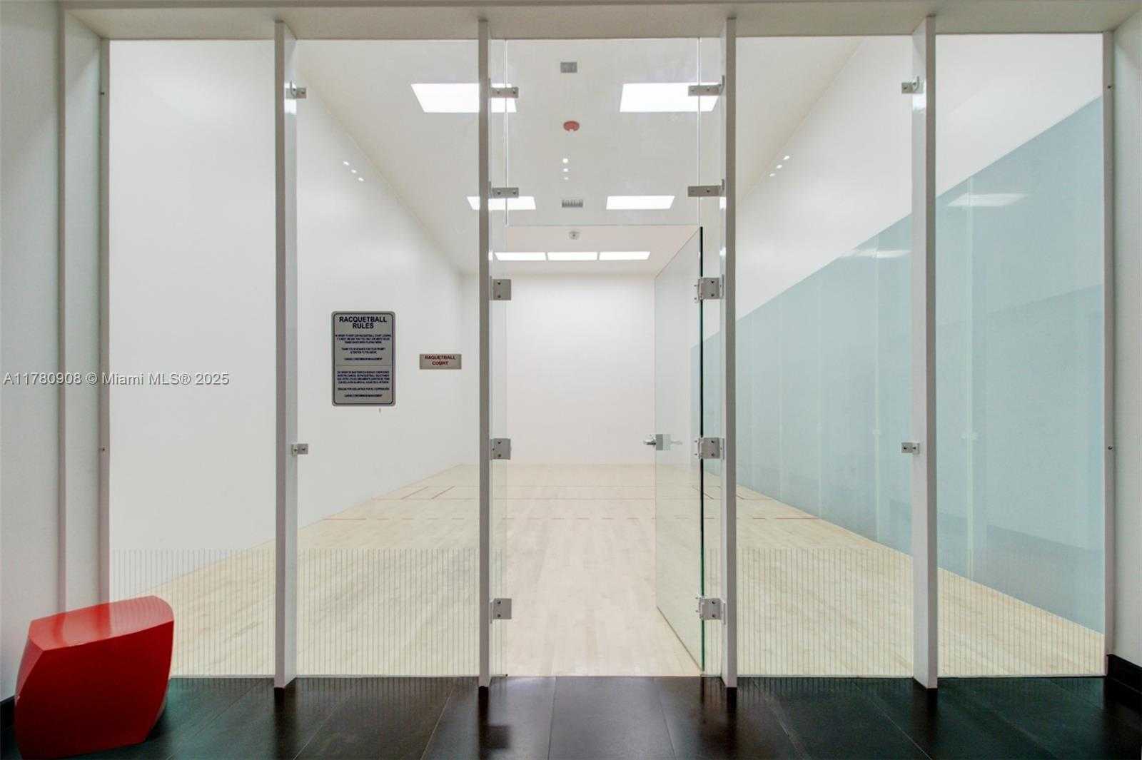 Small Image of 1600 NORTH EAST 1ST AVE #2708, Miami Number 3